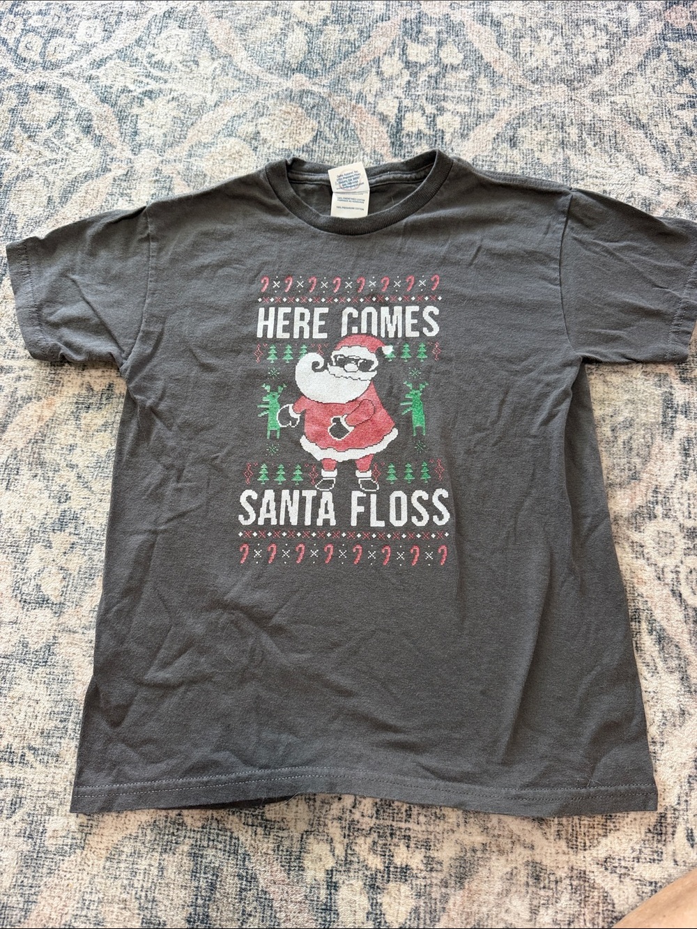 Boy’s Gray 'Here Comes Santa Floss' Holiday Graphic Tee